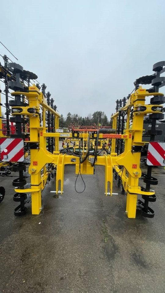 Bednar Striegl PN 6000 - Борона пружинная: фото 1 Bednar Striegl PN 6000 - Борона пружинная: фото 1