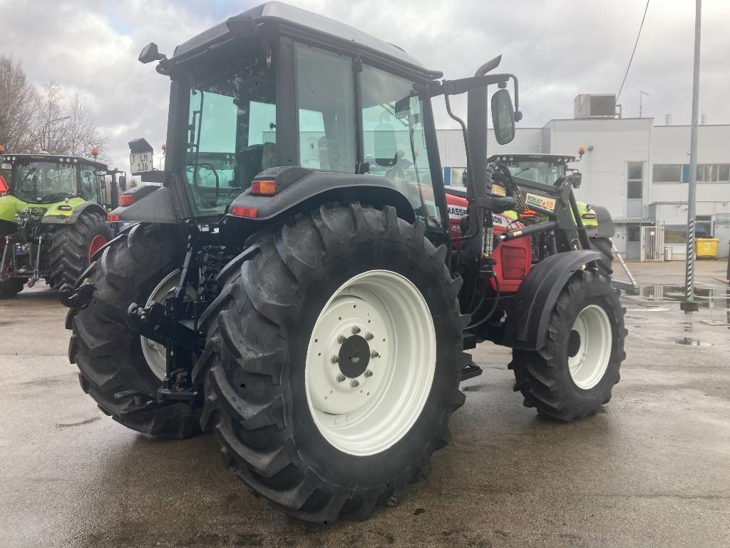 Трактор Massey Ferguson 4455: фото 6 Трактор Massey Ferguson 4455: фото 6