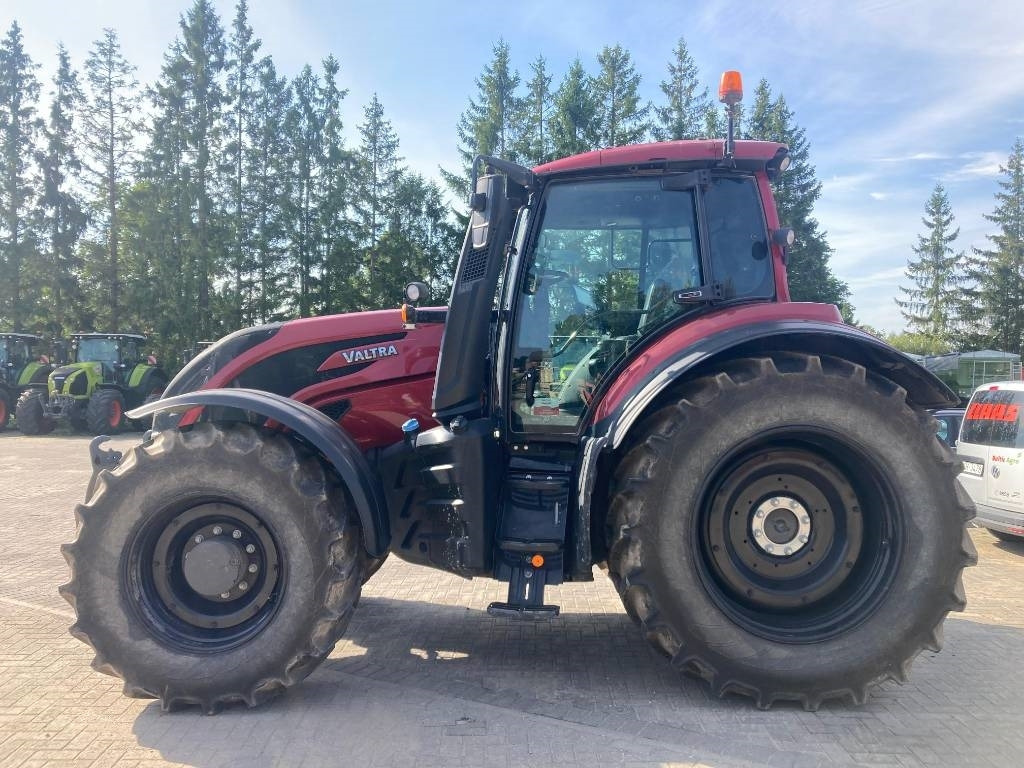 Valtra T 254 V - Трактор: фото 2 Valtra T 254 V - Трактор: фото 2