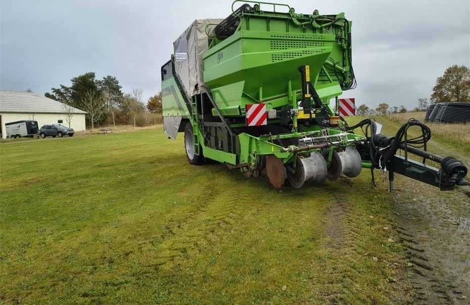 AVR Spirit 9200CR - Картофелеуборочный комбайн: фото 3 AVR Spirit 9200CR - Картофелеуборочный комбайн: фото 3