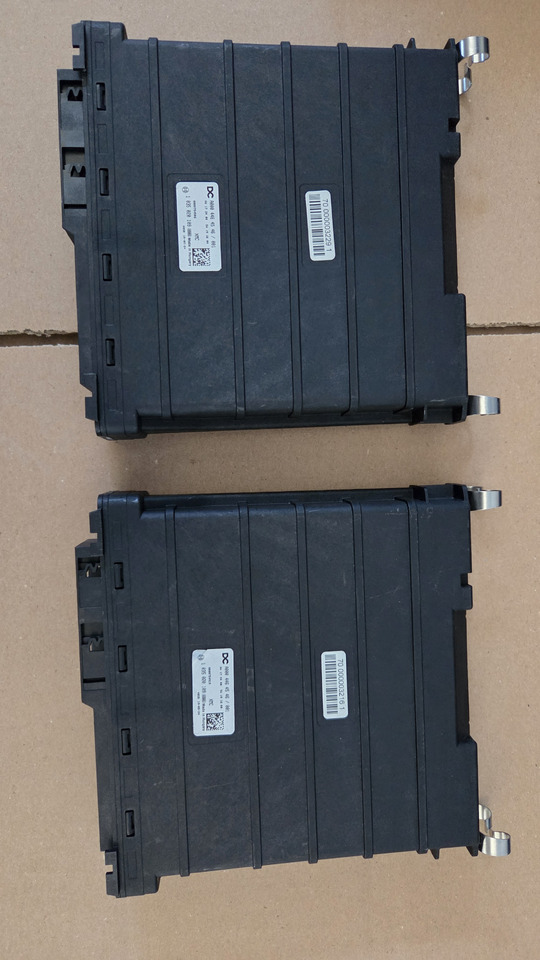 MERCEDES-BENZ PROGRAMMABLE SPECIAL MODUL XMC - Приборная панель: фото 1 MERCEDES-BENZ PROGRAMMABLE SPECIAL MODUL XMC - Приборная панель: фото 1