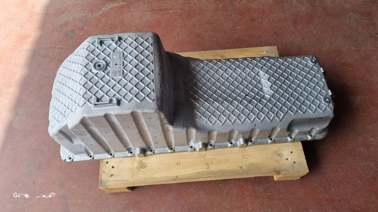 Mercedes-Benz OIL PAN ACTROS MP4 A4730102213 Mercedes-Benz ACTROS MP4 EURO 6 - Картер для Грузовиков: фото 1 Mercedes-Benz OIL PAN ACTROS MP4 A4730102213 Mercedes-Benz ACTROS MP4 EURO 6 - Картер для Грузовиков: фото 1