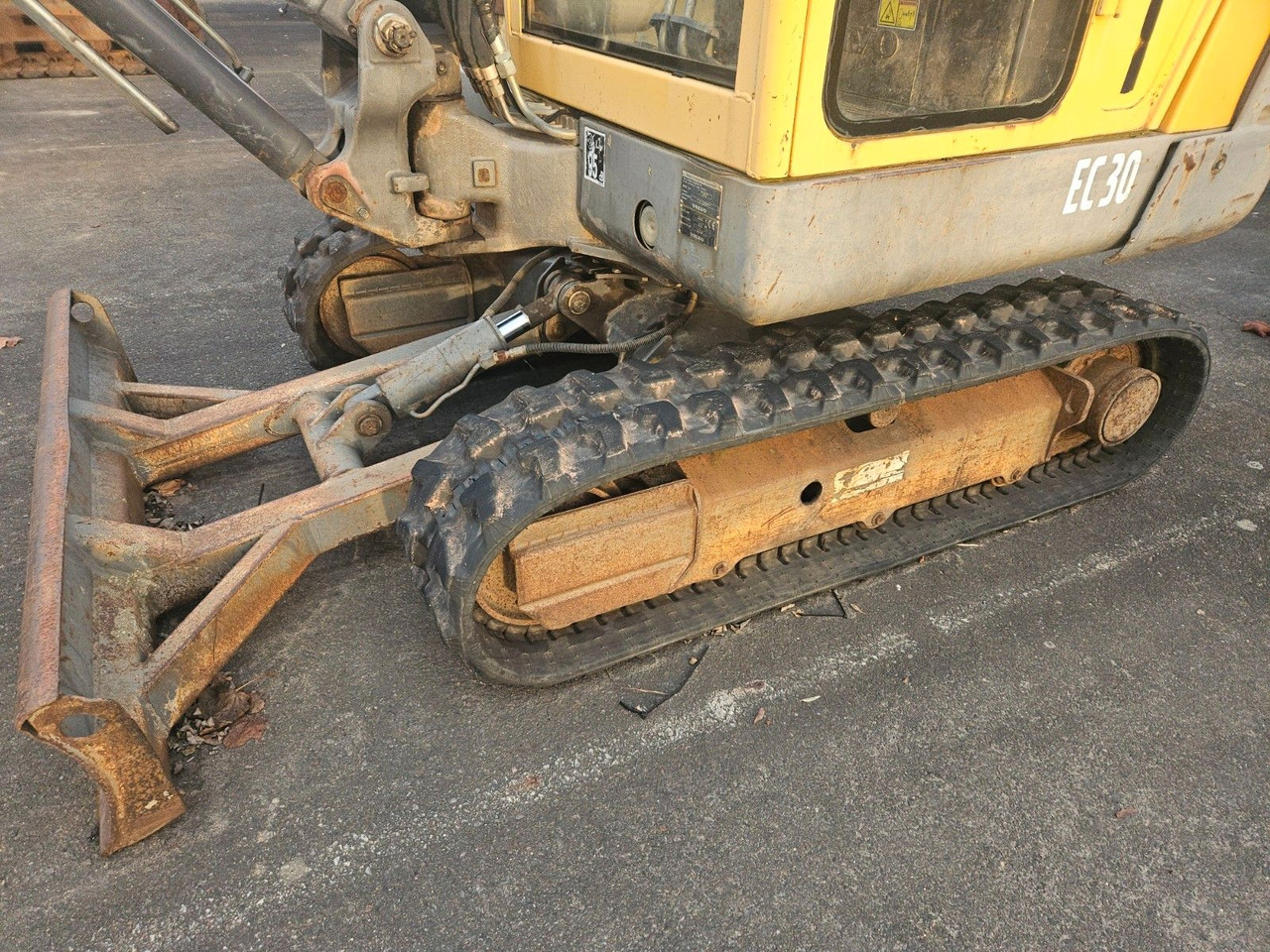 Volvo EC 30 Minibagger - Мини-экскаватор: фото 3 Volvo EC 30 Minibagger - Мини-экскаватор: фото 3