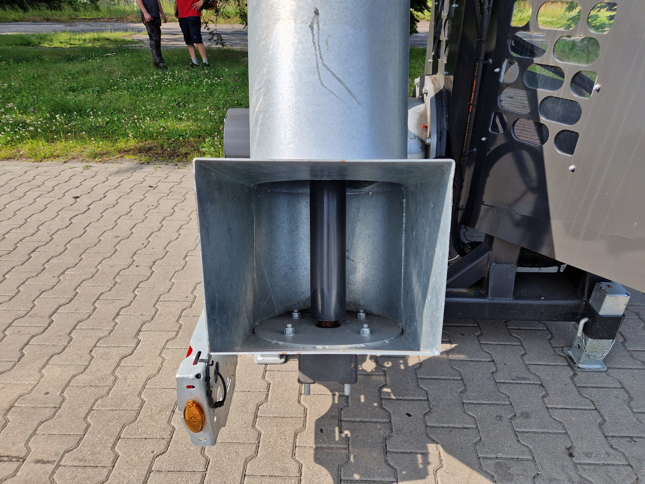 Fliegl ULS 400 do ASW - Сельскохозяйственный прицеп: фото 5 Fliegl ULS 400 do ASW - Сельскохозяйственный прицеп: фото 5