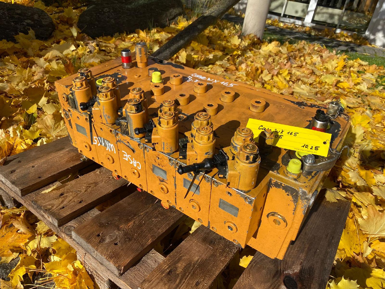 Case WX 165 - Гидравлический клапан для Строительной техники: фото 2 Case WX 165 - Гидравлический клапан для Строительной техники: фото 2