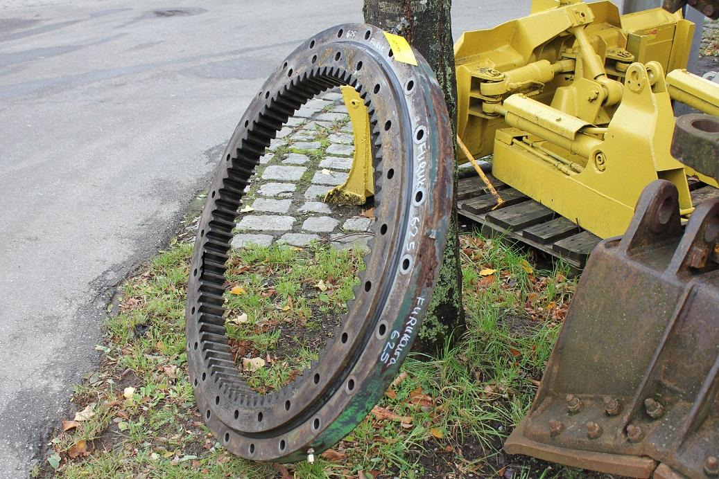 Furukawa 625 - Поворотное кольцо для Строительной техники: фото 4 Furukawa 625 - Поворотное кольцо для Строительной техники: фото 4