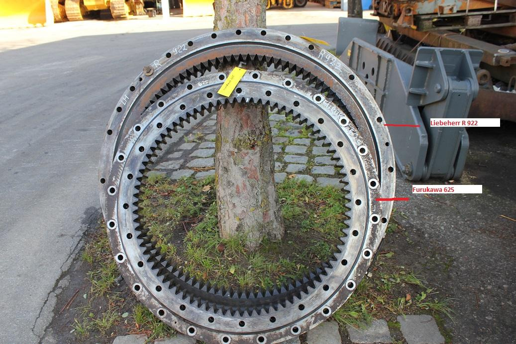 Furukawa 625 - Поворотное кольцо для Строительной техники: фото 1 Furukawa 625 - Поворотное кольцо для Строительной техники: фото 1
