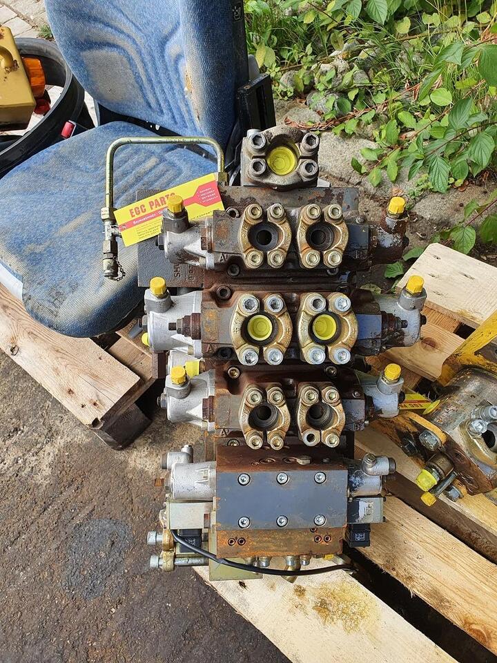 Furukawa 738 LS - Гидравлический клапан для Строительной техники: фото 2 Furukawa 738 LS - Гидравлический клапан для Строительной техники: фото 2