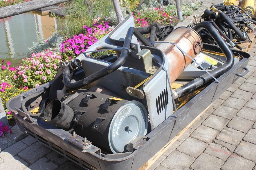 Holland E 215 - Кабина и интерьер для Гусеничных экскаваторов: фото 5 Holland E 215 - Кабина и интерьер для Гусеничных экскаваторов: фото 5