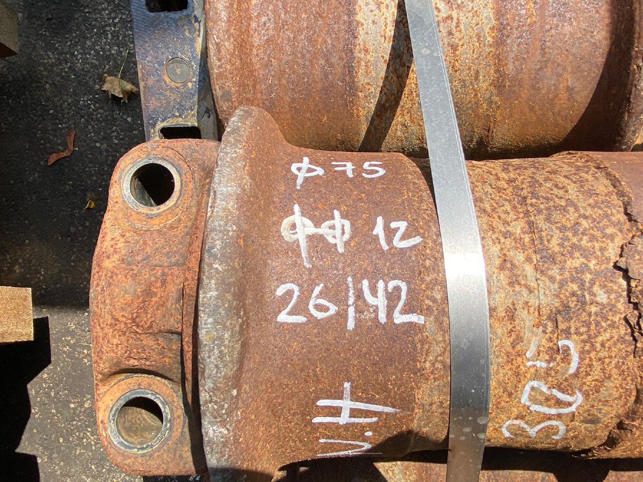 Holland E 305 - Опорный каток для Гусеничных экскаваторов: фото 4 Holland E 305 - Опорный каток для Гусеничных экскаваторов: фото 4