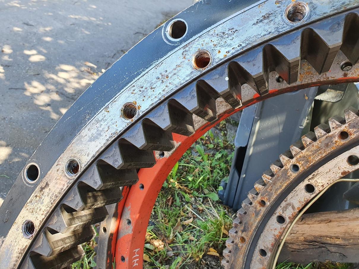 Hyundai Robex 220 LC 9A - Поворотное кольцо для Строительной техники: фото 4 Hyundai Robex 220 LC 9A - Поворотное кольцо для Строительной техники: фото 4