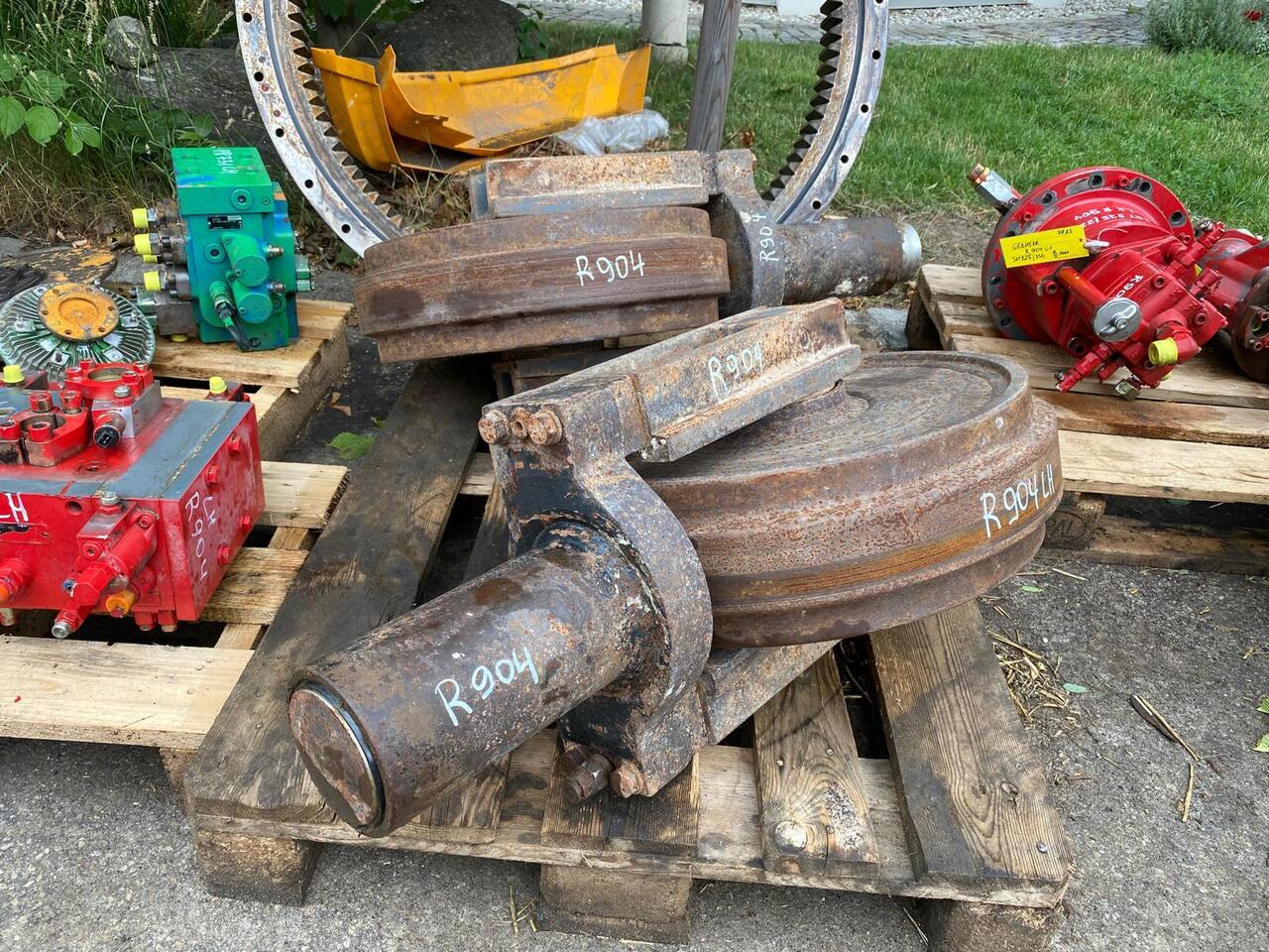 Liebherr R 904 - Запчасти ходовой части для Строительной техники: фото 2 Liebherr R 904 - Запчасти ходовой части для Строительной техники: фото 2