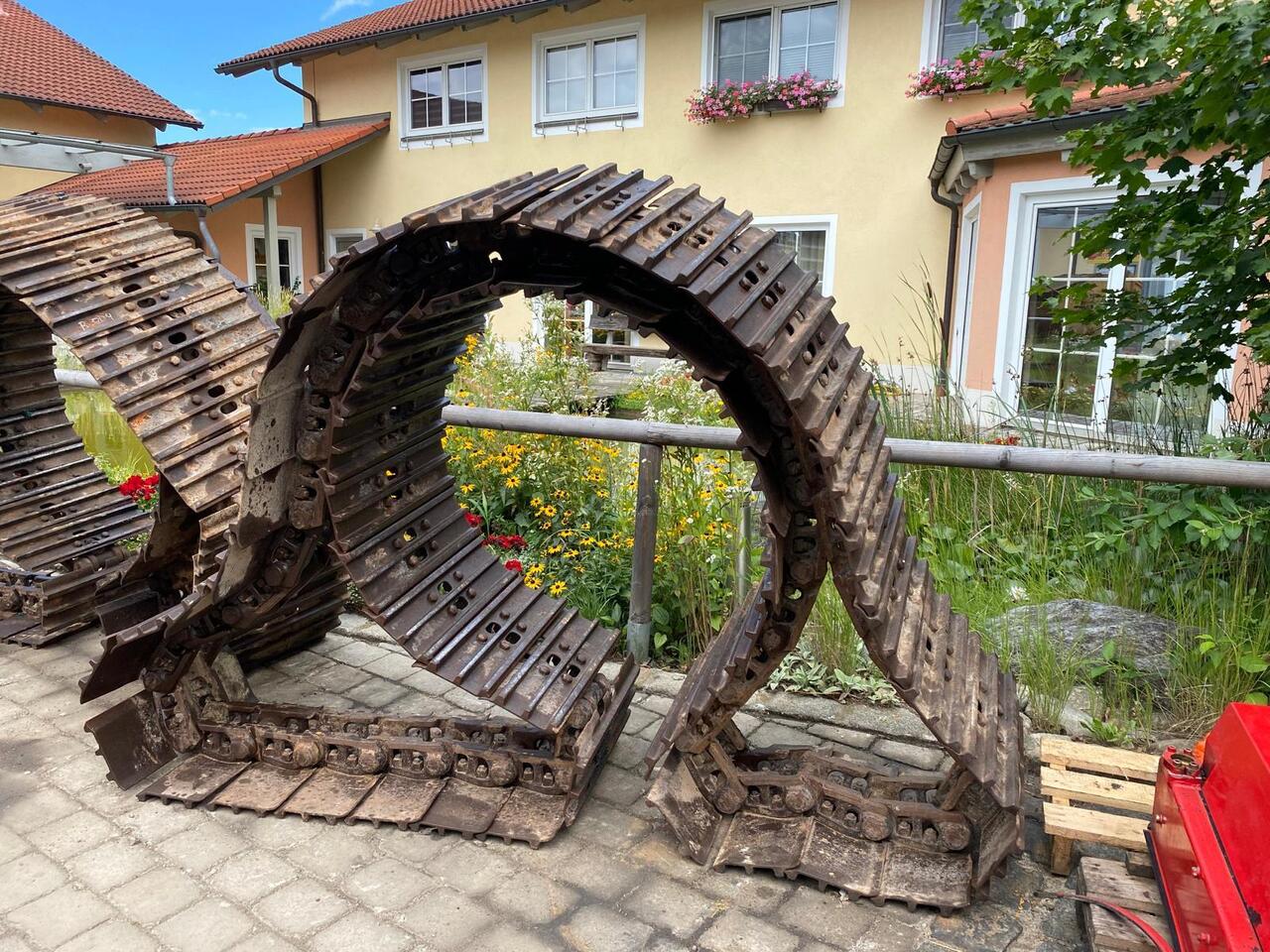 Liebherr R 904 - Гусеница для Строительной техники: фото 3 Liebherr R 904 - Гусеница для Строительной техники: фото 3