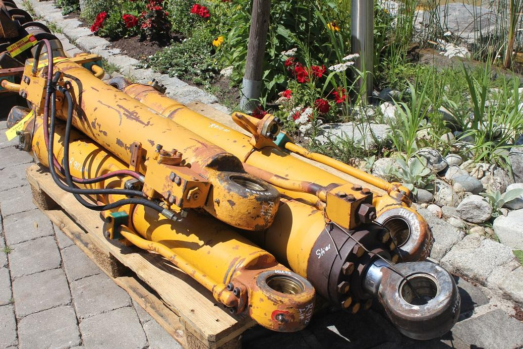 Liebherr R 912 LIT - Гидравлический цилиндр для Строительной техники: фото 3 Liebherr R 912 LIT - Гидравлический цилиндр для Строительной техники: фото 3