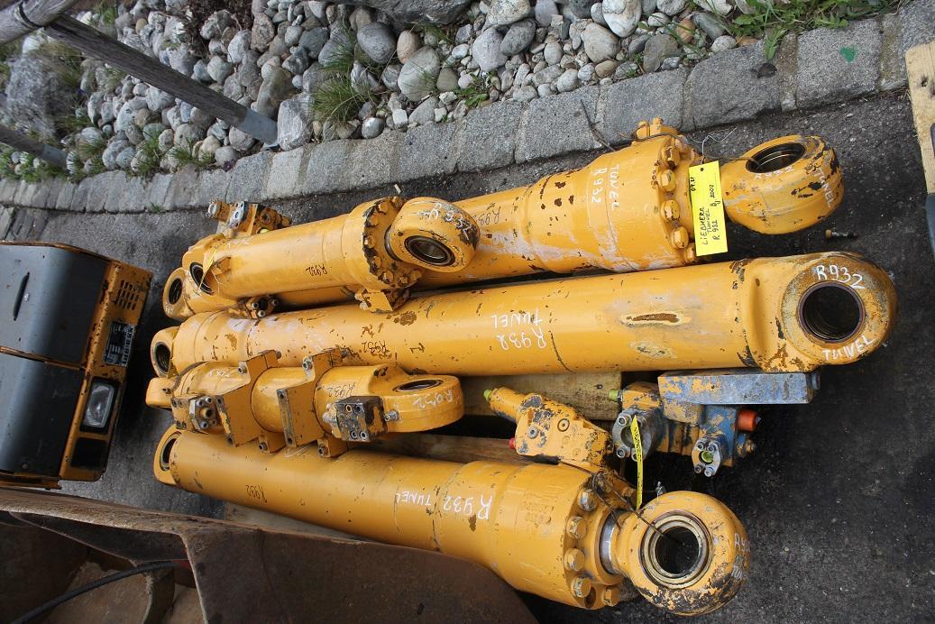 Liebherr R 932 LIT Tunnel - Гидравлический цилиндр для Строительной техники: фото 4 Liebherr R 932 LIT Tunnel - Гидравлический цилиндр для Строительной техники: фото 4
