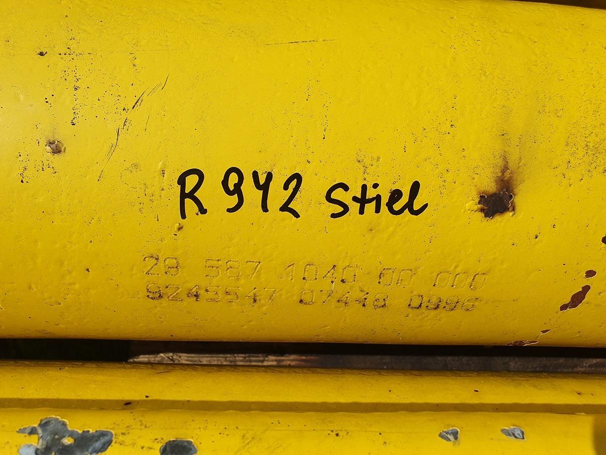 Liebherr R 942 - Гидравлический цилиндр для Строительной техники: фото 5 Liebherr R 942 - Гидравлический цилиндр для Строительной техники: фото 5