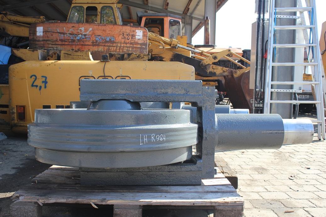 Запчасти ходовой части для Строительной техники Liebherr R 984: фото 6 Запчасти ходовой части для Строительной техники Liebherr R 984: фото 6