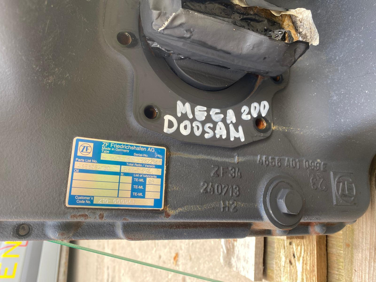 ZF 4 WG 160 - Коробка передач для Строительной техники: фото 4 ZF 4 WG 160 - Коробка передач для Строительной техники: фото 4