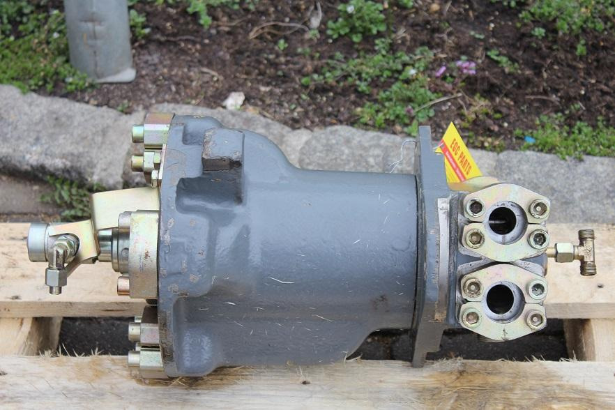 Liebherr R 914 - Запчасти для Строительной техники: фото 1 Liebherr R 914 - Запчасти для Строительной техники: фото 1