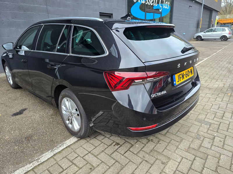 Škoda Octavia Combi 1.0 Benzine - Легковой автомобиль: фото 4 Škoda Octavia Combi 1.0 Benzine - Легковой автомобиль: фото 4