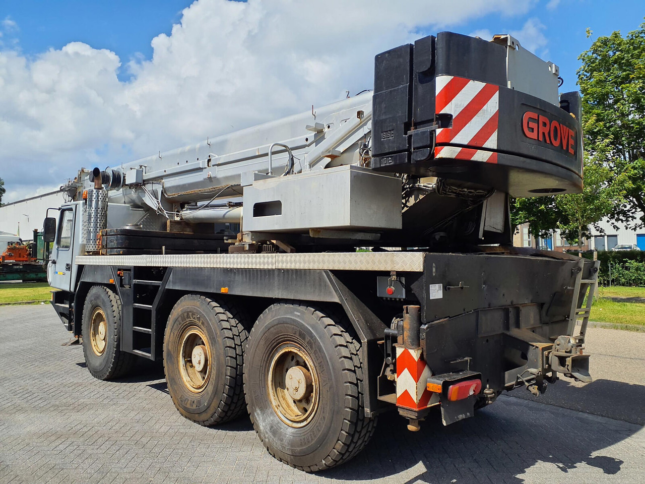 Grove GMK 3055 - Мобильный кран: фото 3 Grove GMK 3055 - Мобильный кран: фото 3