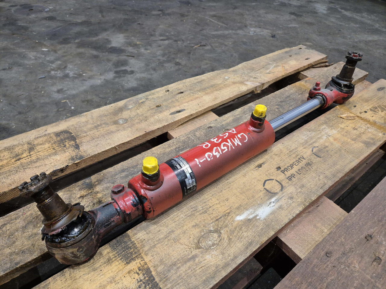 Grove GMK steering cylinder - Гидравлический цилиндр для Мобильных кранов: фото 4 Grove GMK steering cylinder - Гидравлический цилиндр для Мобильных кранов: фото 4