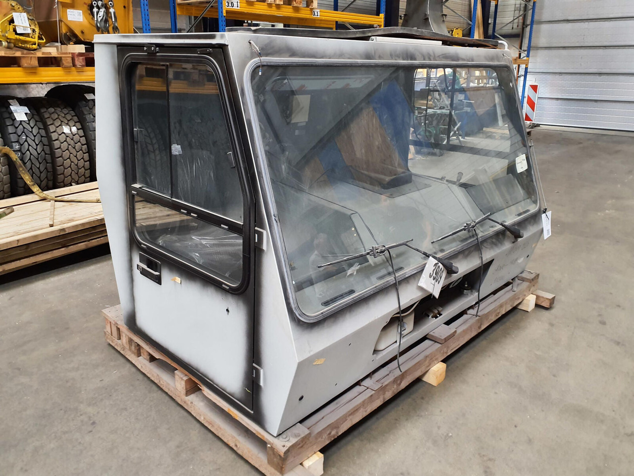 Grove Krupp KMK lower cabin - Кабина для Мобильных кранов: фото 2 Grove Krupp KMK lower cabin - Кабина для Мобильных кранов: фото 2