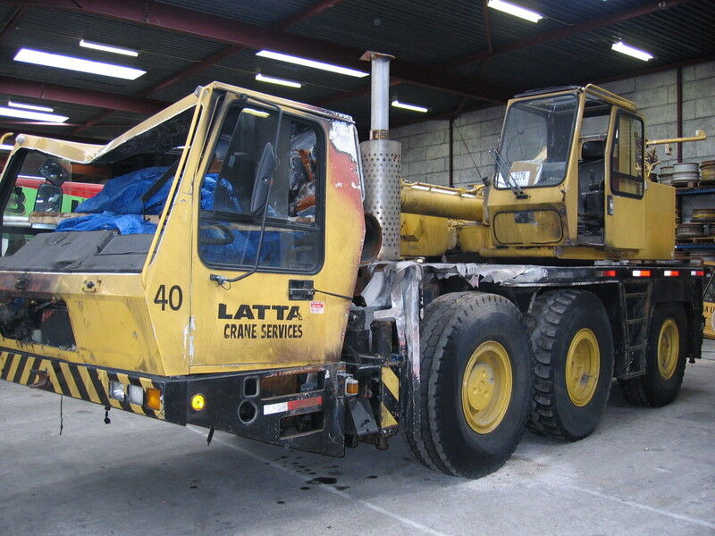 Krupp KMK 3045 for parts - Мобильный кран: фото 1 Krupp KMK 3045 for parts - Мобильный кран: фото 1