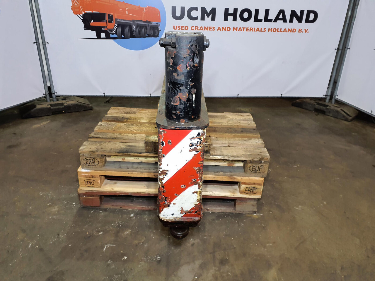 Krupp KMK 3045 outrigger beam complete - Подвеска для Мобильных кранов: фото 5 Krupp KMK 3045 outrigger beam complete - Подвеска для Мобильных кранов: фото 5