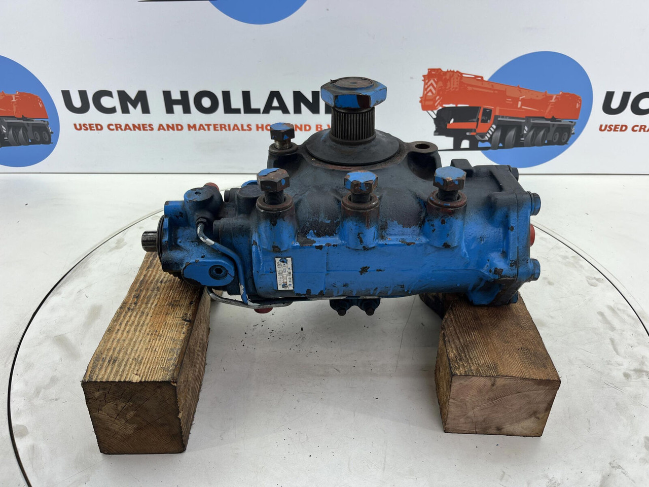 Krupp KMK 3050 steering box - Рулевой механизм для Кранов: фото 1 Krupp KMK 3050 steering box - Рулевой механизм для Кранов: фото 1