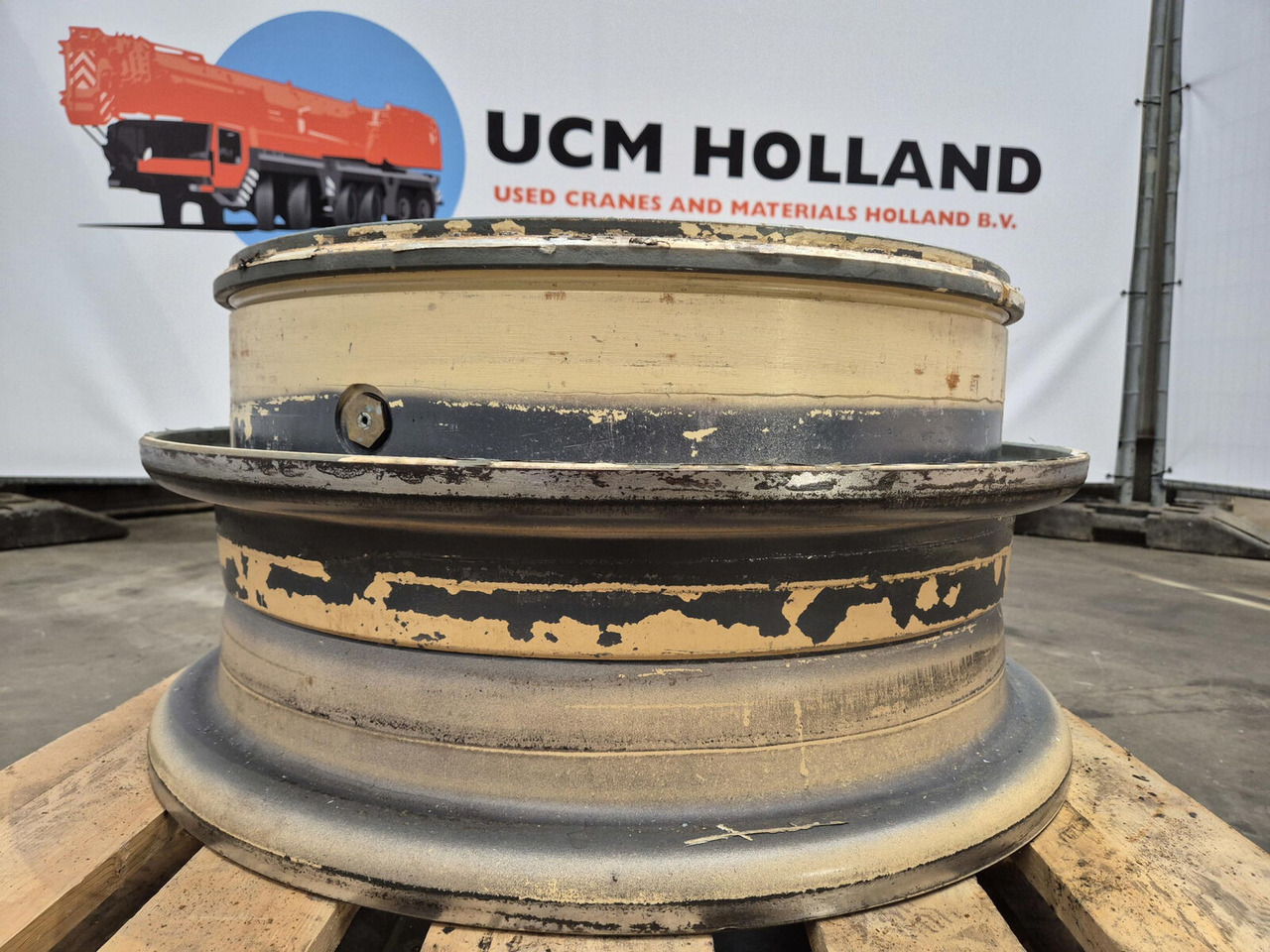 Terex Rim 445/95R25 10 6.5 3p - Колесный диск для Кранов: фото 3 Terex Rim 445/95R25 10 6.5 3p - Колесный диск для Кранов: фото 3