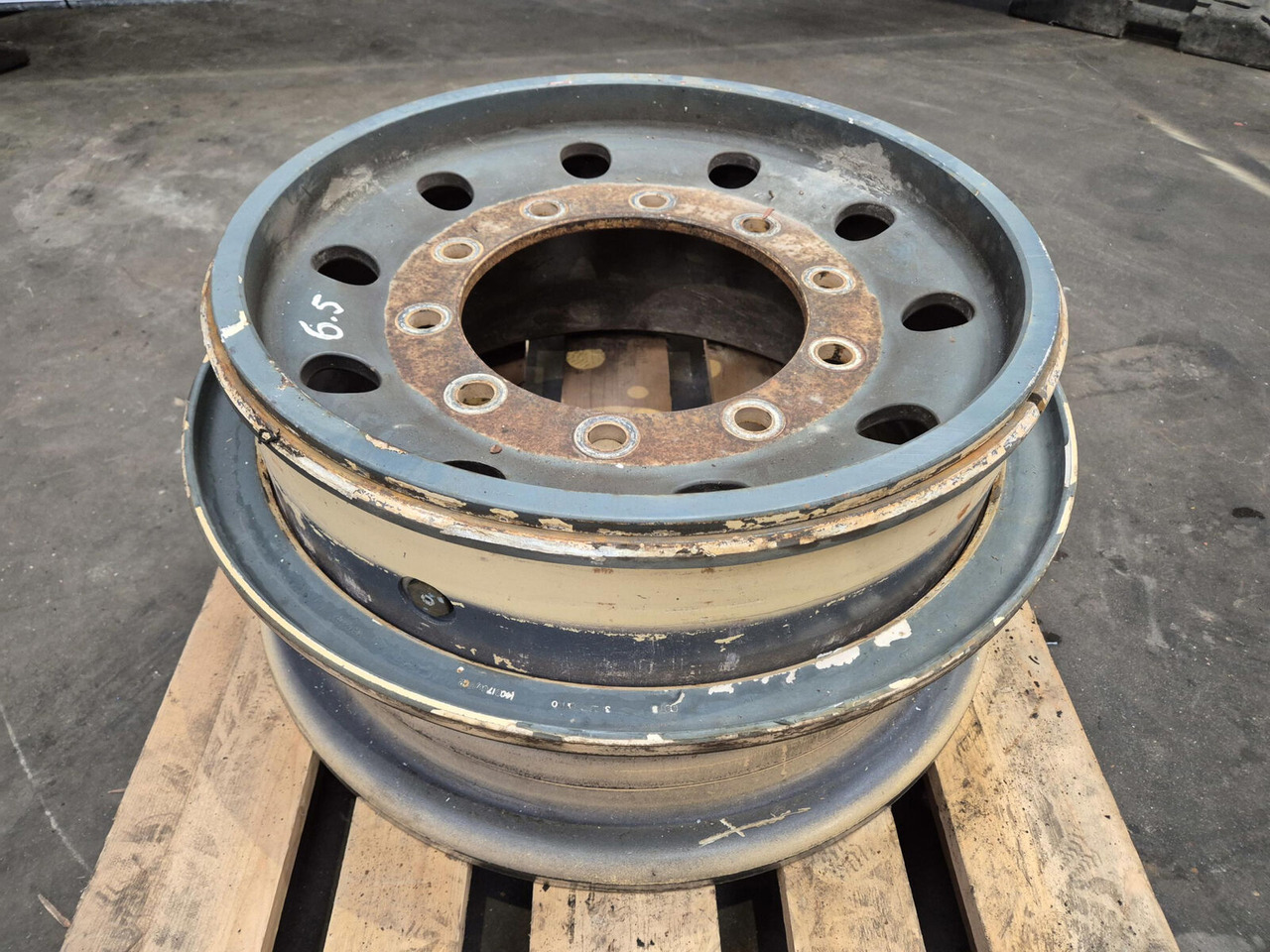 Terex Rim 445/95R25 10 6.5 3p - Колесный диск для Кранов: фото 1 Terex Rim 445/95R25 10 6.5 3p - Колесный диск для Кранов: фото 1