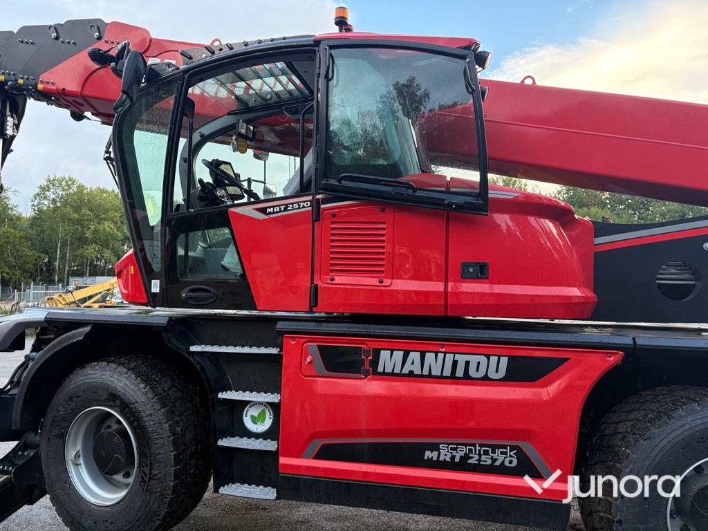 Teleskoplastare - Manitou, MRT 2570, inkl. tillbehör в лизинг Teleskoplastare - Manitou, MRT 2570, inkl. tillbehör: фото 12 Teleskoplastare - Manitou, MRT 2570, inkl. tillbehör в лизинг Teleskoplastare - Manitou, MRT 2570, inkl. tillbehör: фото 12