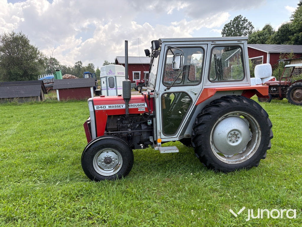 Traktor - Massey Ferguson 240 - Трактор: фото 2 Traktor - Massey Ferguson 240 - Трактор: фото 2