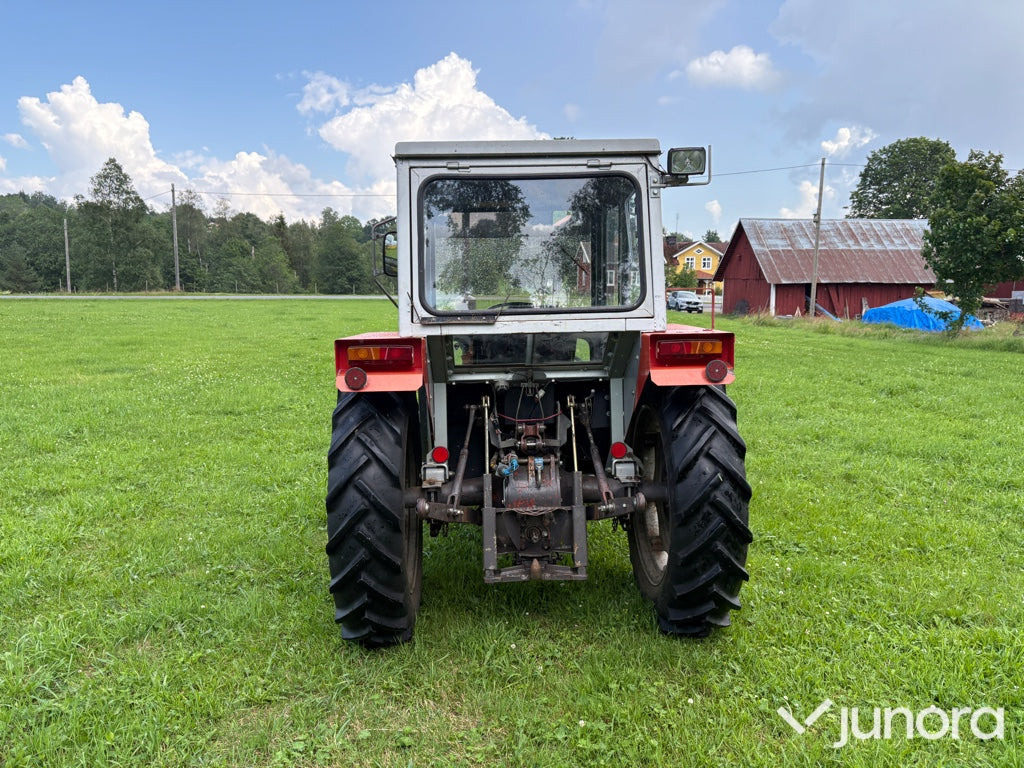 Traktor - Massey Ferguson 240 - Трактор: фото 5 Traktor - Massey Ferguson 240 - Трактор: фото 5