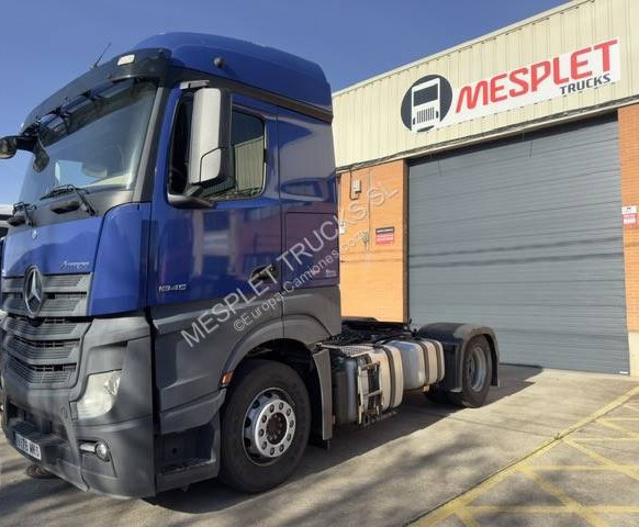 Mercedes Actros 1845 LS - Тягач: фото 1 Mercedes Actros 1845 LS - Тягач: фото 1