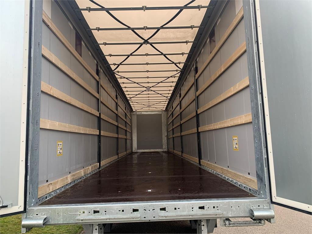 Hangler SDS-H 420 3-aks XL-godkendt + hævetag - Тентованный полуприцеп: фото 3 Hangler SDS-H 420 3-aks XL-godkendt + hævetag - Тентованный полуприцеп: фото 3