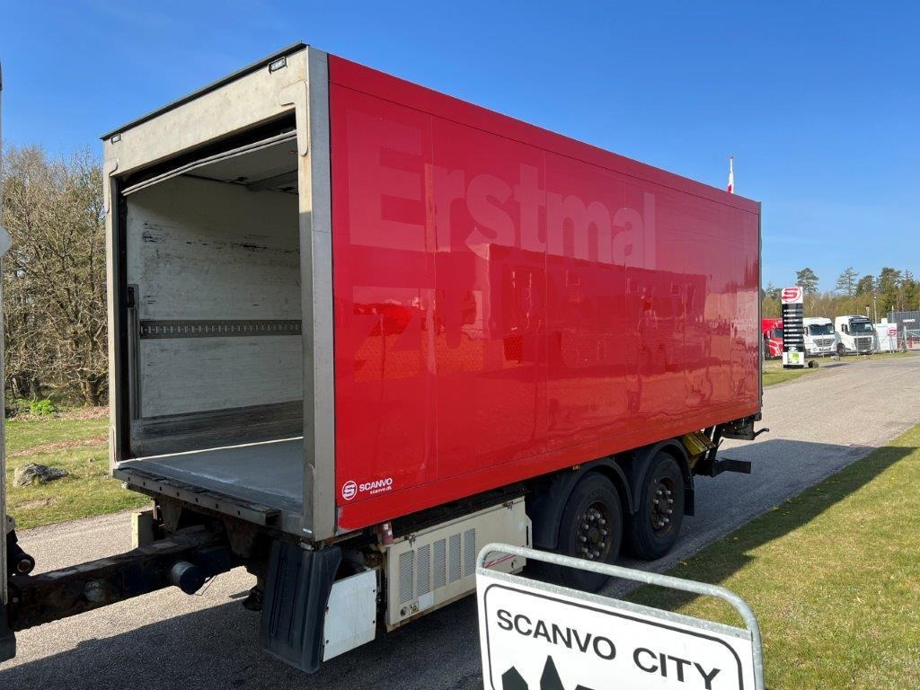 Krone ZZ-R 18 ton køle kasse - lift - Прицеп-рефрижератор: фото 3 Krone ZZ-R 18 ton køle kasse - lift - Прицеп-рефрижератор: фото 3