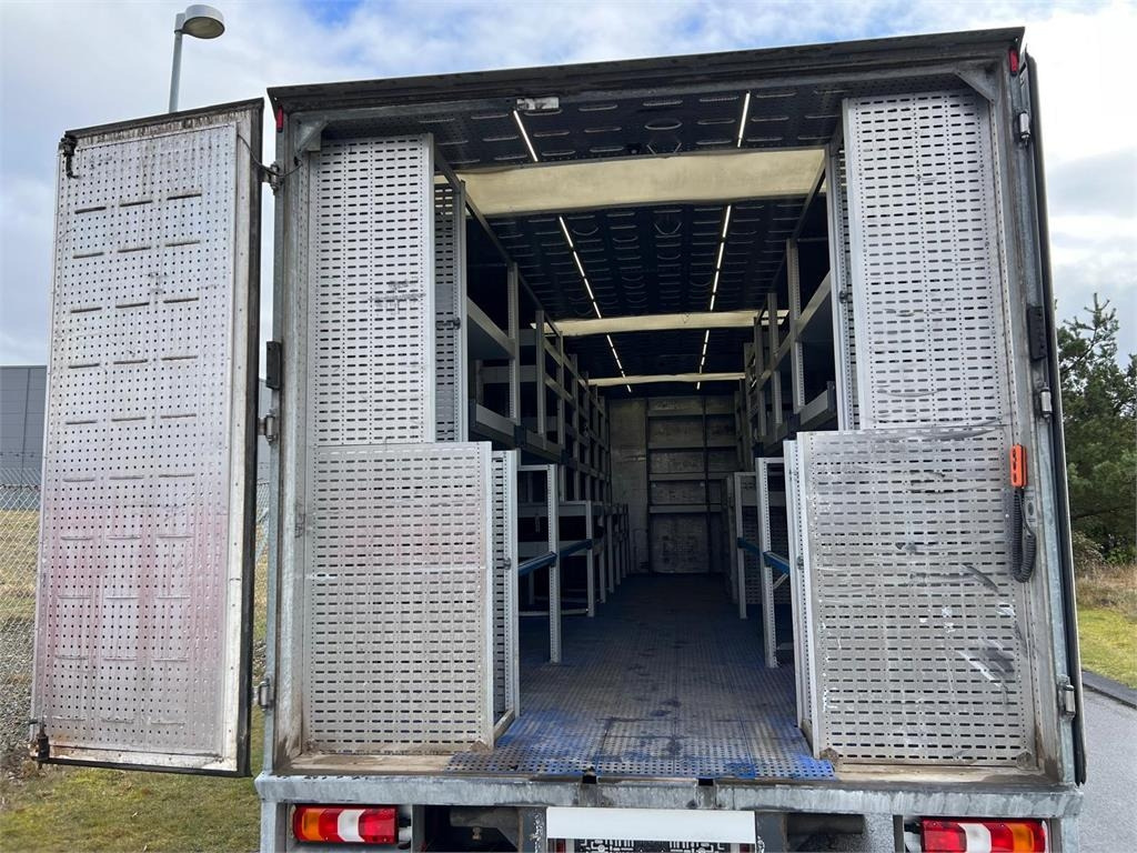 Mercedes-Benz Antos 1824 LnR - Грузовик с закрытым кузовом: фото 1 Mercedes-Benz Antos 1824 LnR - Грузовик с закрытым кузовом: фото 1