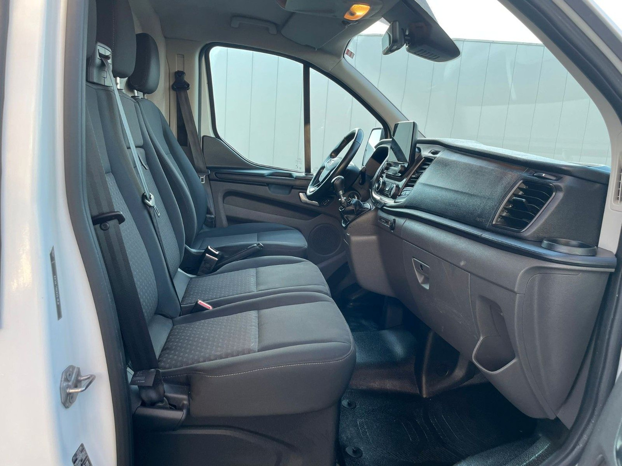 Легковой фургон Ford Transit Custom L2. Klima. Navi. Kamera. Tempomat: фото 21 Легковой фургон Ford Transit Custom L2. Klima. Navi. Kamera. Tempomat: фото 21