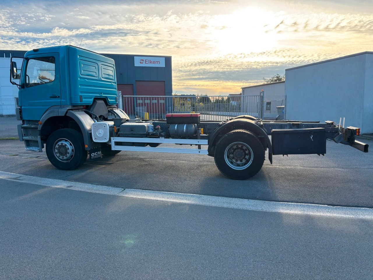 Mercedes-Benz Atego 1823. 6 Zylinder. - Грузовик-шасси: фото 3 Mercedes-Benz Atego 1823. 6 Zylinder. - Грузовик-шасси: фото 3