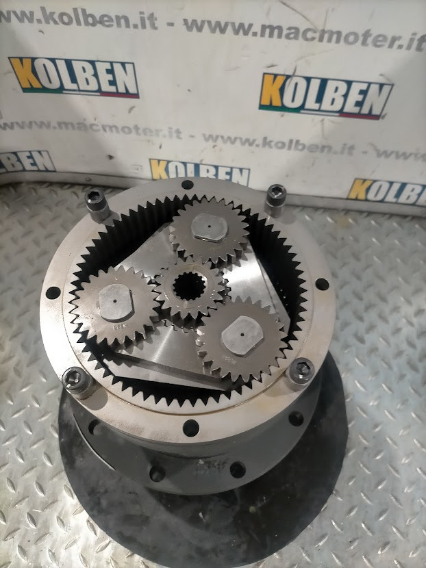 Bonfiglioli CASE CX130 - Поворотный редуктор для Строительной техники: фото 4 Bonfiglioli CASE CX130 - Поворотный редуктор для Строительной техники: фото 4