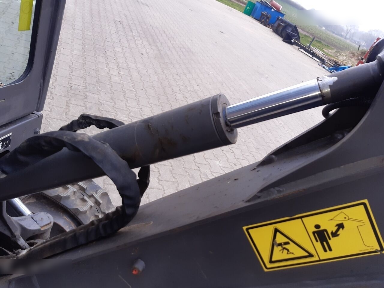 Мини-экскаватор Volvo EC18D: фото 12 Мини-экскаватор Volvo EC18D: фото 12