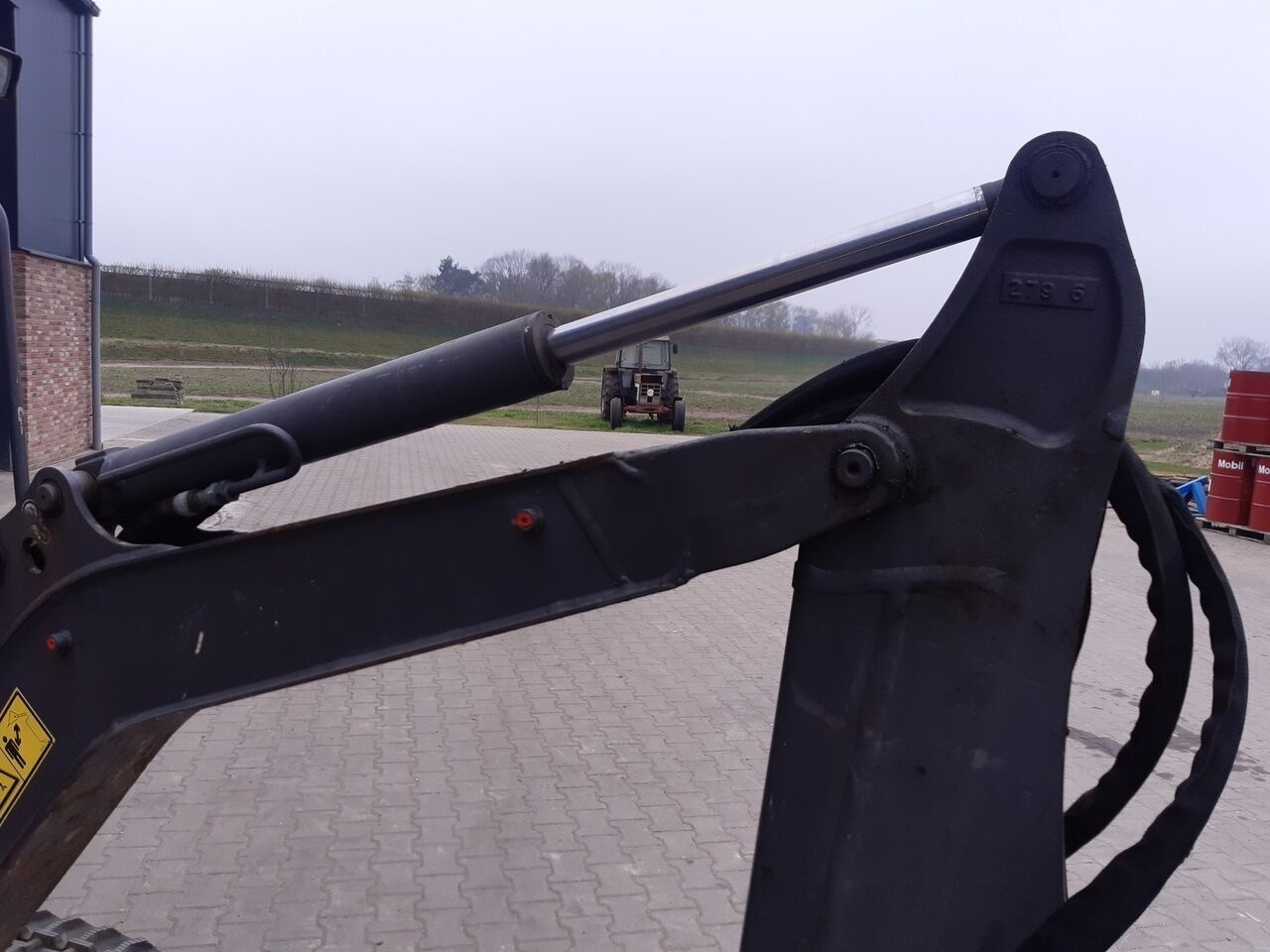 Мини-экскаватор Volvo EC18D: фото 13 Мини-экскаватор Volvo EC18D: фото 13