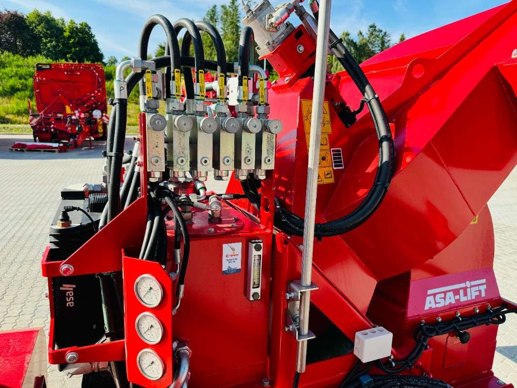 ASA-Lift GB-1000 - Уборочная машина для винограда: фото 4 ASA-Lift GB-1000 - Уборочная машина для винограда: фото 4