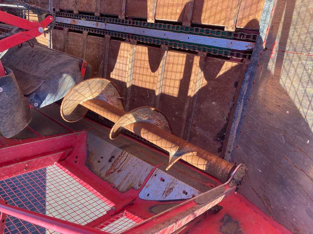 Grimme Grimme Rexor 620 Self-Propelled Sugarbeet Harvester - Техника для обработки почвы: фото 5 Grimme Grimme Rexor 620 Self-Propelled Sugarbeet Harvester - Техника для обработки почвы: фото 5