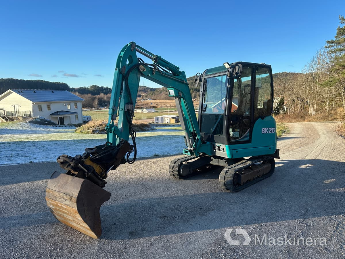 Grävmaskin Kobelco SK26 - Гусеничный экскаватор: фото 1 Grävmaskin Kobelco SK26 - Гусеничный экскаватор: фото 1