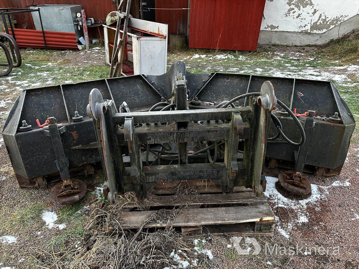 Holms KHV320 Vikplog Holms KHV 320 Stora Bm - Отвал для снега: фото 3 Holms KHV320 Vikplog Holms KHV 320 Stora Bm - Отвал для снега: фото 3