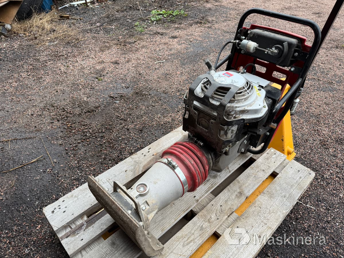 Stamp Swepac T84 - Виброплита: фото 2 Stamp Swepac T84 - Виброплита: фото 2