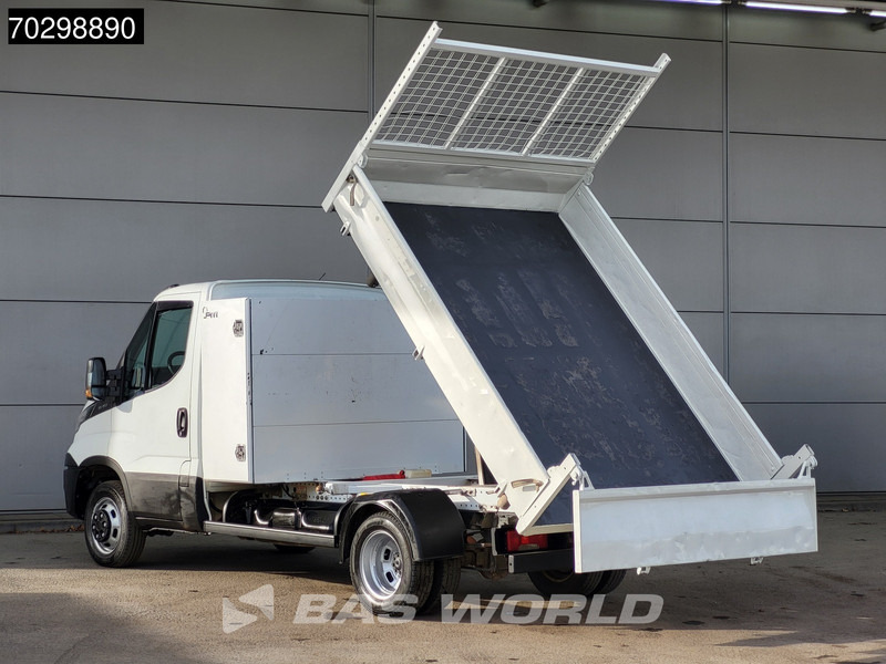 Iveco Daily 35C15 3.0L Kipper met Kist Dubbellucht 3,5t Trekhaak 150PK Airco Euro6 Tipper Benne Kieper Airco Trekhaak Cruise control - Малотоннажный самосвал: фото 3 Iveco Daily 35C15 3.0L Kipper met Kist Dubbellucht 3,5t Trekhaak 150PK Airco Euro6 Tipper Benne Kieper Airco Trekhaak Cruise control - Малотоннажный самосвал: фото 3